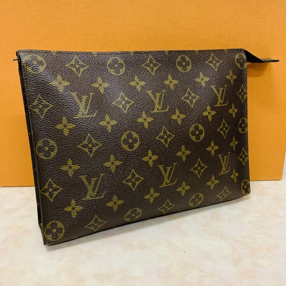 💋Authentic Louis Vuitton Vintage Toiletry 26 - Picture 1 of 13